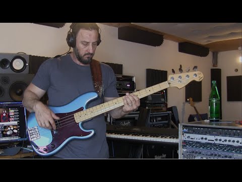 The Trooper, Iron Maiden, how to get the sound of Steve Harris on Piece of Mind