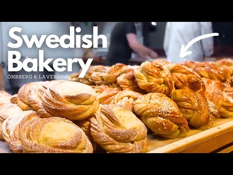 Incredible bakers prepare Brownies for Swedish Brownie Day!