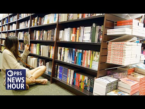 Literary critics reveal their favorite books of 2025