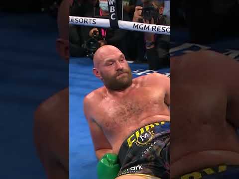 Tyson Fury's DRAMATIC third fight with Deontay Wilder ๐ณ