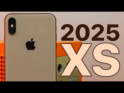 Using the iPhone XS in 2025 - Review!