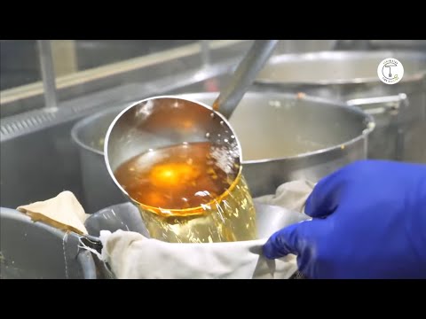 13個小時8道工序 製作「金黃色」的澄清雞湯Consommé ｜克里斯丁細品 Feat.DE LOIN 德朗火鍋