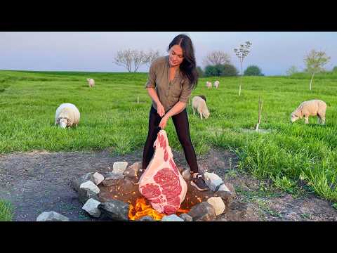 This Huge Piece of Meat Was Baked Underground for 15 Hours!