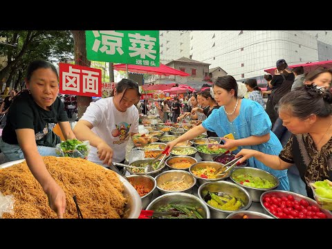 What Do People Eat in Zhengzhou, China? Breakfast and Lunch Will Surprise You!