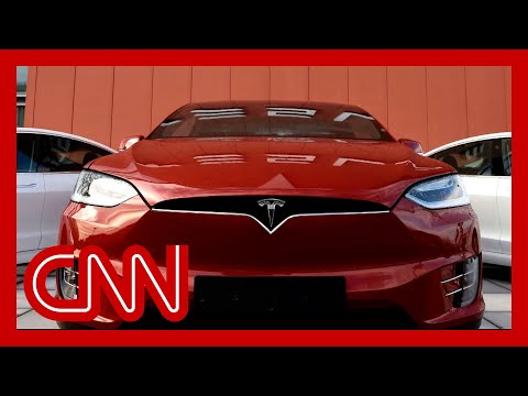 Tesla stock selloff escalates alongside Musk-Trump feud