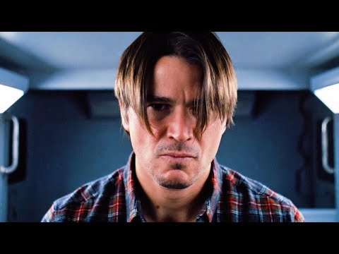 顶级杀神看个演唱会，却发现警察包围了全场，本以为是反恐演习，结果发现目标竟是自己！一口气看完《陷阱》