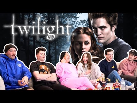 Girls Show Guys *TWILIGHT* For The First Time | FIRST TIME REACTION