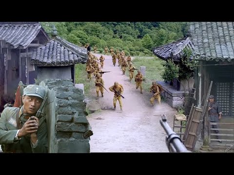 Our army uses the empty city ruse to wipe out the Japanese siege forces.