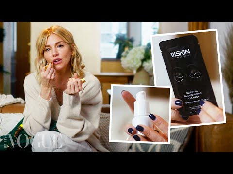 Sienna Miller: Inside My Gucci Handbag | In The Bag