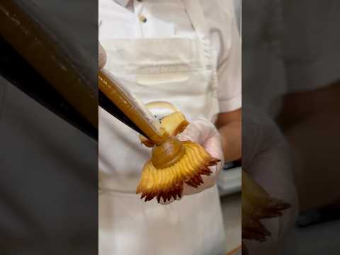 «Noeud papillon caramel beurre salé » by Mickael Martinez Masterclass gratuite disponible ! #food