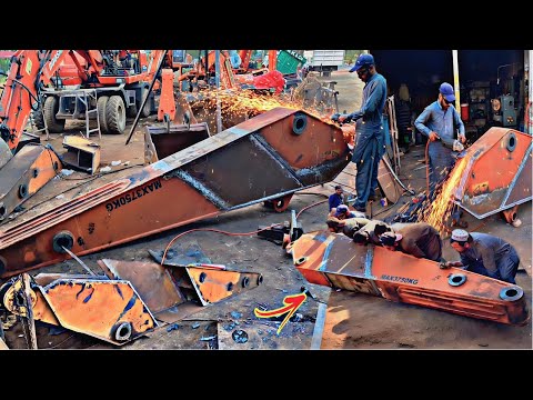 Expert Mechanic Rebuilding Broken Boom stick of Excavator Machine with Amazing skills