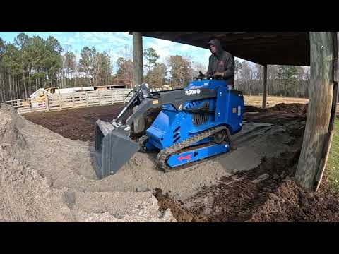 Rippa Rs 06 Mini Skid Steer Working Hard In The Cow Shed