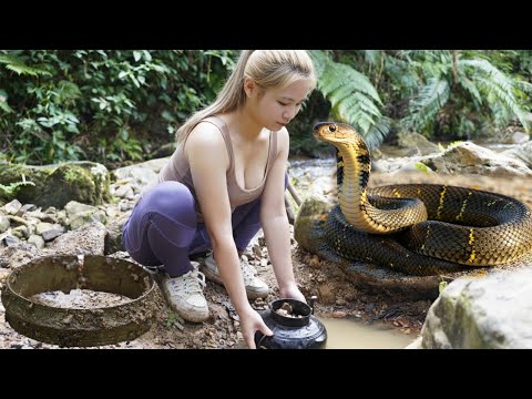 Discovery: The Most Valuable Artifact Ever, Guarded by the Serpent God!