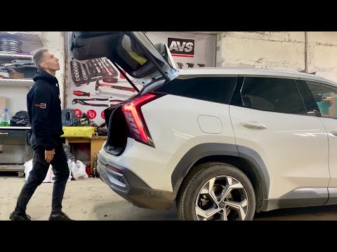 Disassembled the new Geely Atlas 2024. Soundproofing the doors, floor, and trunk.