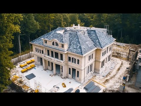 Leaving City ~ A young man restores a luxurious villa in the countryside after making a fortune