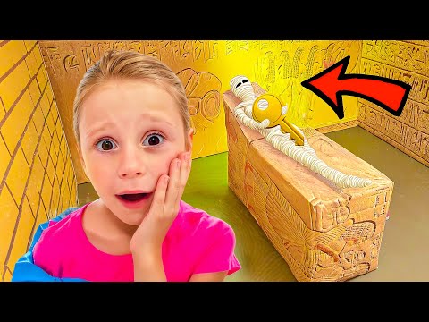 Nastya'nın Perili Evi | Çocuklar için komik Cadılar Bayramı hikayeleri derlemesi