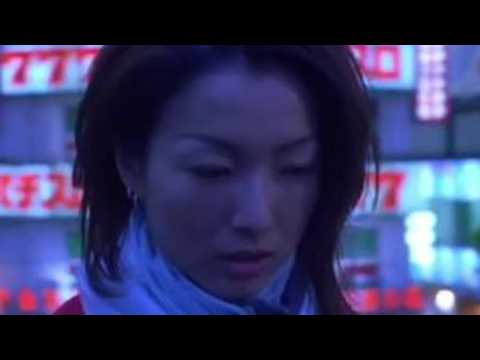 随着最近电影#夜王 的热映，#郑秀文 的歌曲越吻越伤心也一度上了热搜榜，我虽不算她的粉丝，但她二十多年前出演的电影#瘦身男女 我又回看一遍，高潮时我差点感动到泪目，我想…#终身美丽 这首歌的旋律...