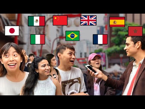 Speaking All Their Languages in Asian Town, Liberdade in São Paulo🇧🇷