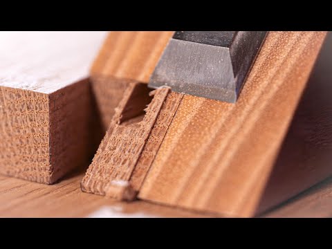 Chiselling Mitred Dovetails | The Toolbox Project #8