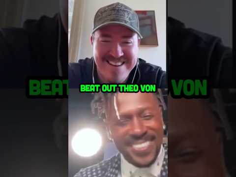 Shane Gillis accepts “Funniest Cracker of the Year Award” 🤣🤔