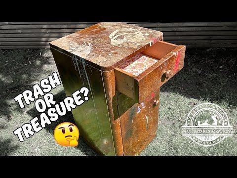 Can I RESTORE this ART DECO Nightstand?