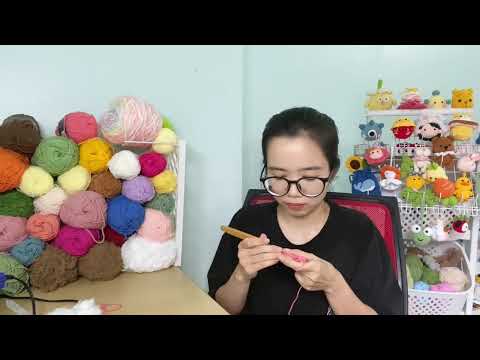Do you already know instructions for playing with wool and knitting?