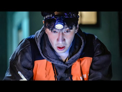 شاب فاشل مش نافع فحاجة. ظهر قاتل ف مدينتة بيخلص ع البنات ميعرفوش أن هو الوحيد الي هيكشفة ملخص مسلسل