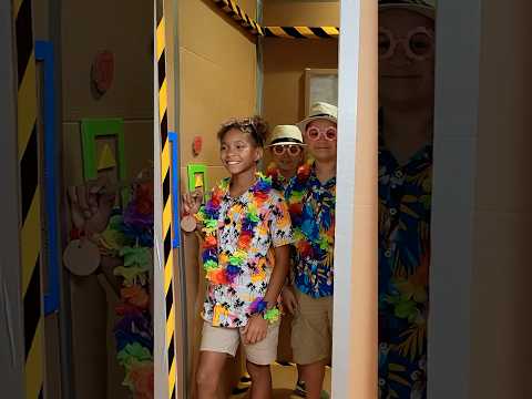 Oops! The Elevator Broke in the Cardboard Hotel!