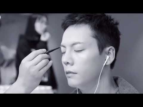 陈伟霆2022年跨年演唱会花絮vlog，唱跳打鼓都好帅！性格超迷人！The vlog about William chan New Year's Eve Concert[ENG SUB]