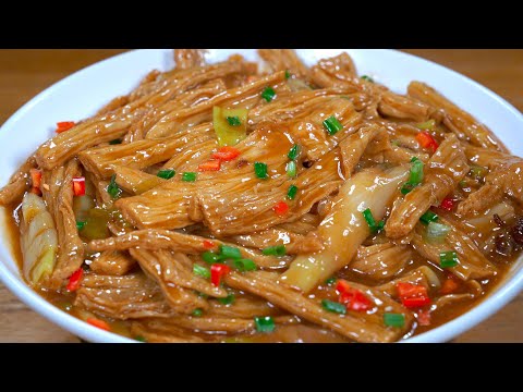 原来腐竹还是焖出来好吃，大厨教你葱油焖腐竹的新做法，尝过的都赞不绝口，过瘾#like #美食分享日常 #cooking #吃货推荐官