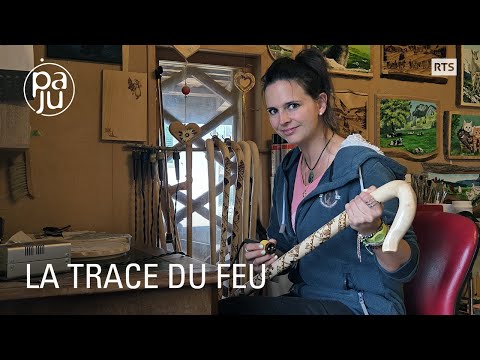 La peinture et la pyrogravure ont aidé Julia à surmonter les épreuves de la vie