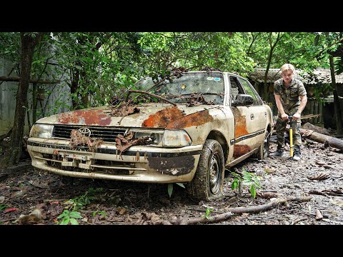 Abandoned 30 Years TOYOTA CORONA Found in California | FULL RESTORATION of the World’s Dirtiest Car