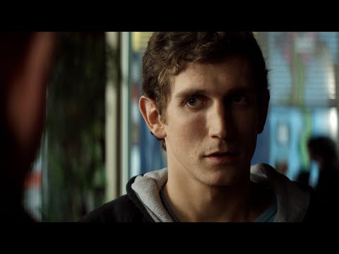 Watching | A mysterious thief gives Josh an offer difficult to refuse