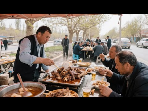 新疆喀什硬核早餐，60块一个绵羊头带羊脑 不要钱的皮牙子多多放【舟小九】