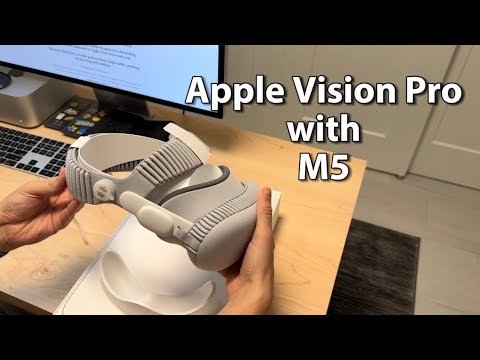 Unboxing the Apple Vision Pro with M5 chip 