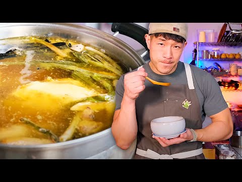How to Cook Chinese Superior Stock and Ginger Scallion Oil