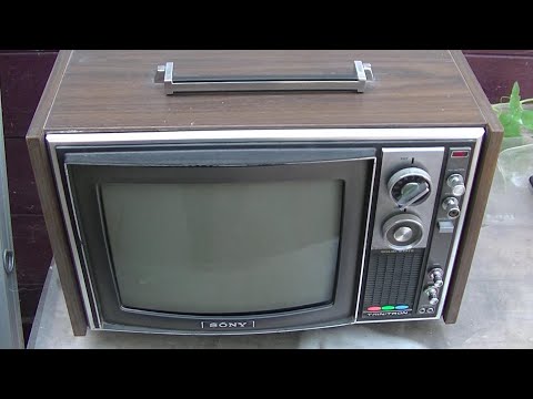 Sony Trinitron Evaluation Diagnosis 1974 KV1212 Vintage Portable Color Television