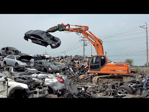 Amazing Korean Junkyard. Massive Scrap Car Process