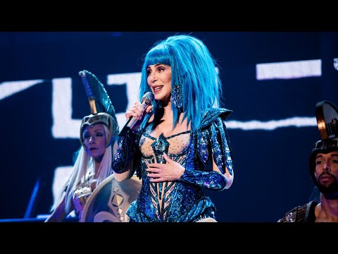 Cher - Strong Enough (Here We Go Again Tour)