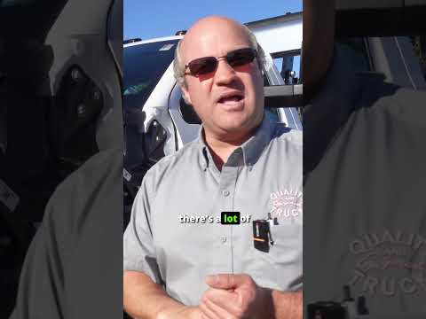 F600 Vs 6500 Hooklift P1 - Follow for  P2! #ford #chevy#hooklift #dumpsterrental #dieseltrucks