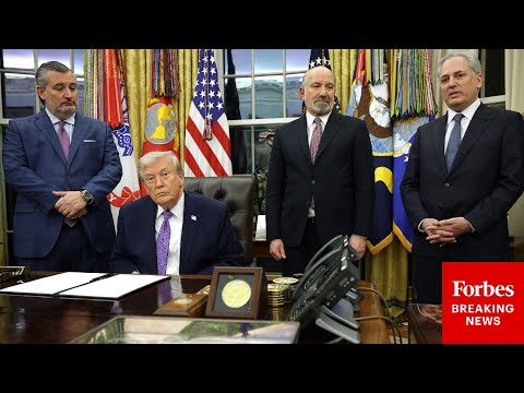 ICYMI: Trump Takes Questions From Reporters After Oil Tanker Seizure , Indiana Redistricting Block