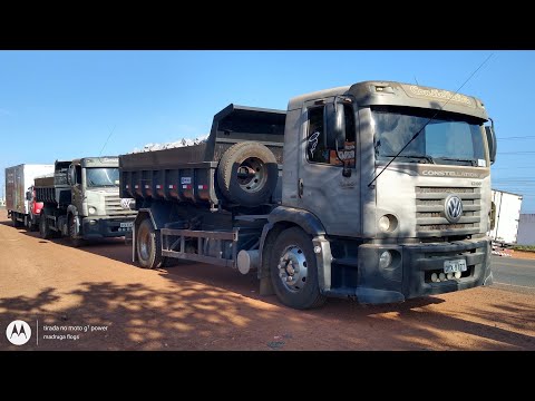 Galera do chapéu virado #60.