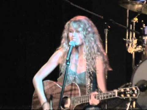 Taylor Swift - Live @ The Whiskey a Go Go
