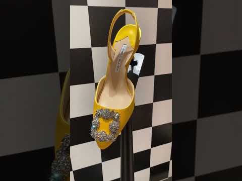 MANOLO BLAHNIK new boutique in Milan 🇮🇹 #italy #milan #mfw