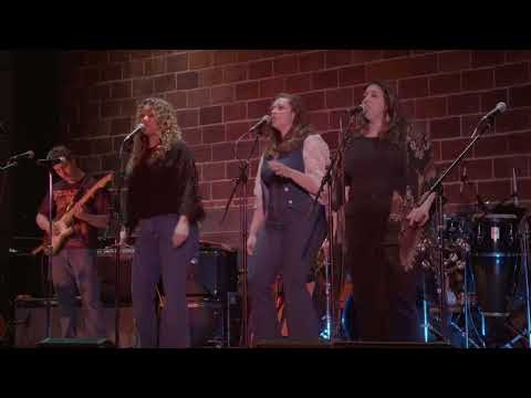 Aretha Franklin’s “Chain Of Fools” live cover by The Dads Band