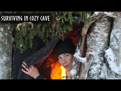 Welcome to my Warm Shelter! SOLO CAMPING for 3 DAYS in Winter Cave