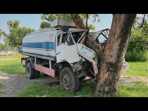 How Pakistani Mechanic Repair A Totally Accidental Pressed Fuel Truck With Powerful Techniques