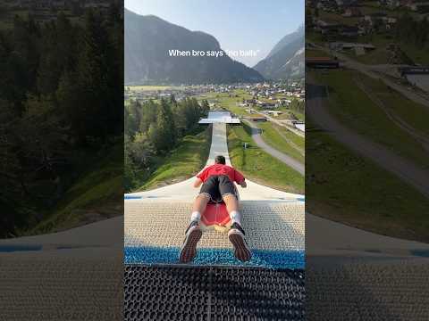 Went down the SKI RAMP with a Surfboard *no breaks*