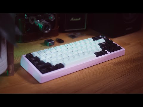 I Taught Her How To Build a Keyboard (and Gave it to Her!)