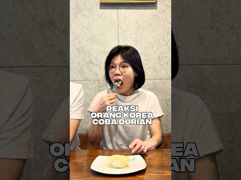 Orang korea coba Durian?!π± #makananindonesia #koreanreaction #koreantrydurian #durianindonesia
